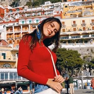 Meet your Posher, Kelly